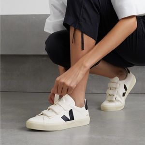 New Veja Recife Logo Chromefree Sneakers